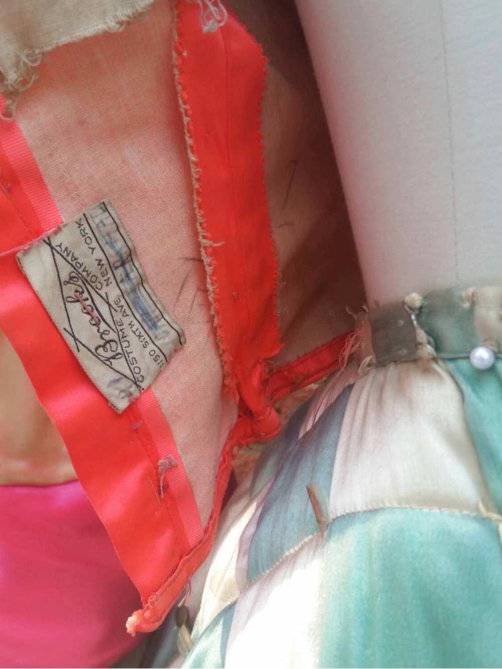Brooks 1940’s Pink and Cream Quilted Patchwork Midi Theatrical Dress - Picture 5 of 5